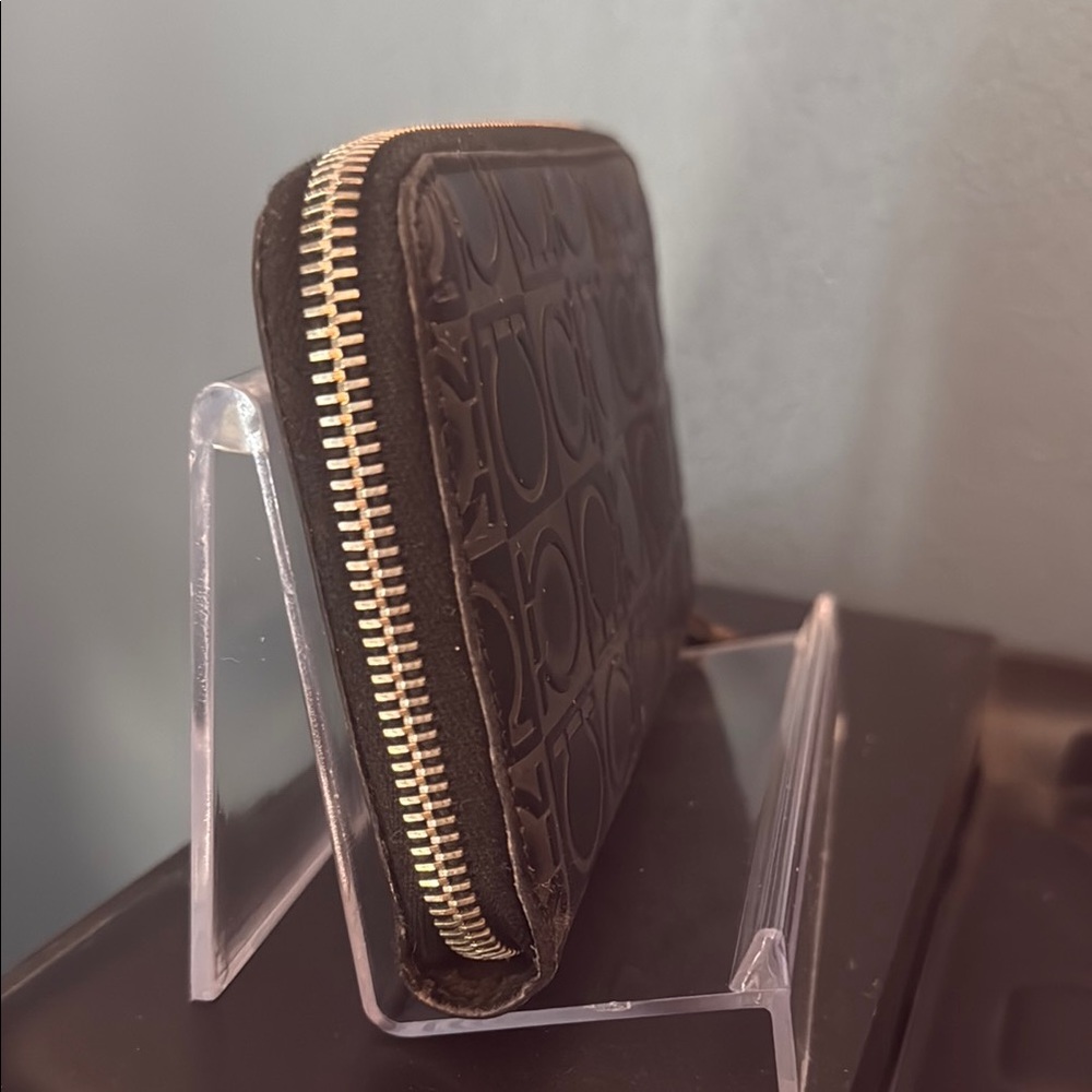Ferragamo Black Leather Wallet - Picture 3 of 10
